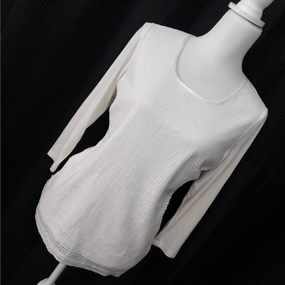 BADGLEY MISCHKA! SILKY CREAM MATTE SEQUINNED FRONT, LONG SLEEVE TEE SHIRT! SZ S - Picture 1 of 8